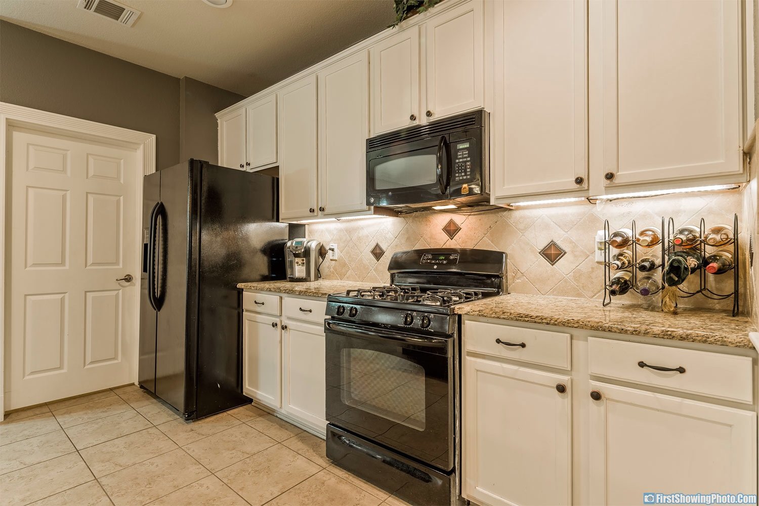 Kitchen open to family room